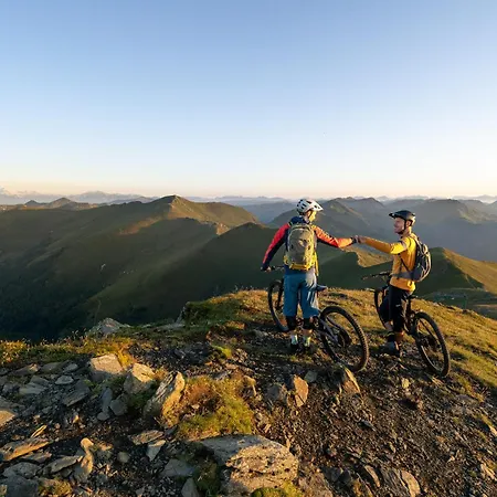 Sechszirbenhütte Am 1700 M Ferienhaus *