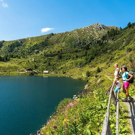 Ferienhaus Sechszirbenhütte Am 1700 M *