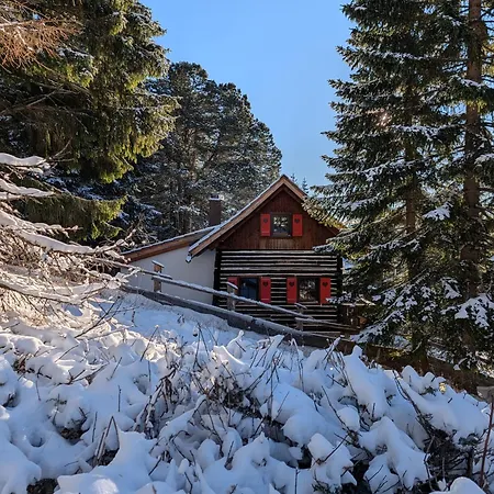 Ferienhaus Sechszirbenhütte Am 1700 M *